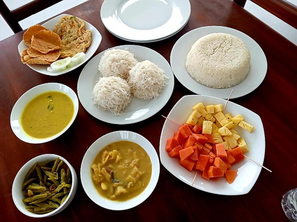 Wilpattu Restaurant & Guest House Pahala Maragahawewa エクステリア 写真
